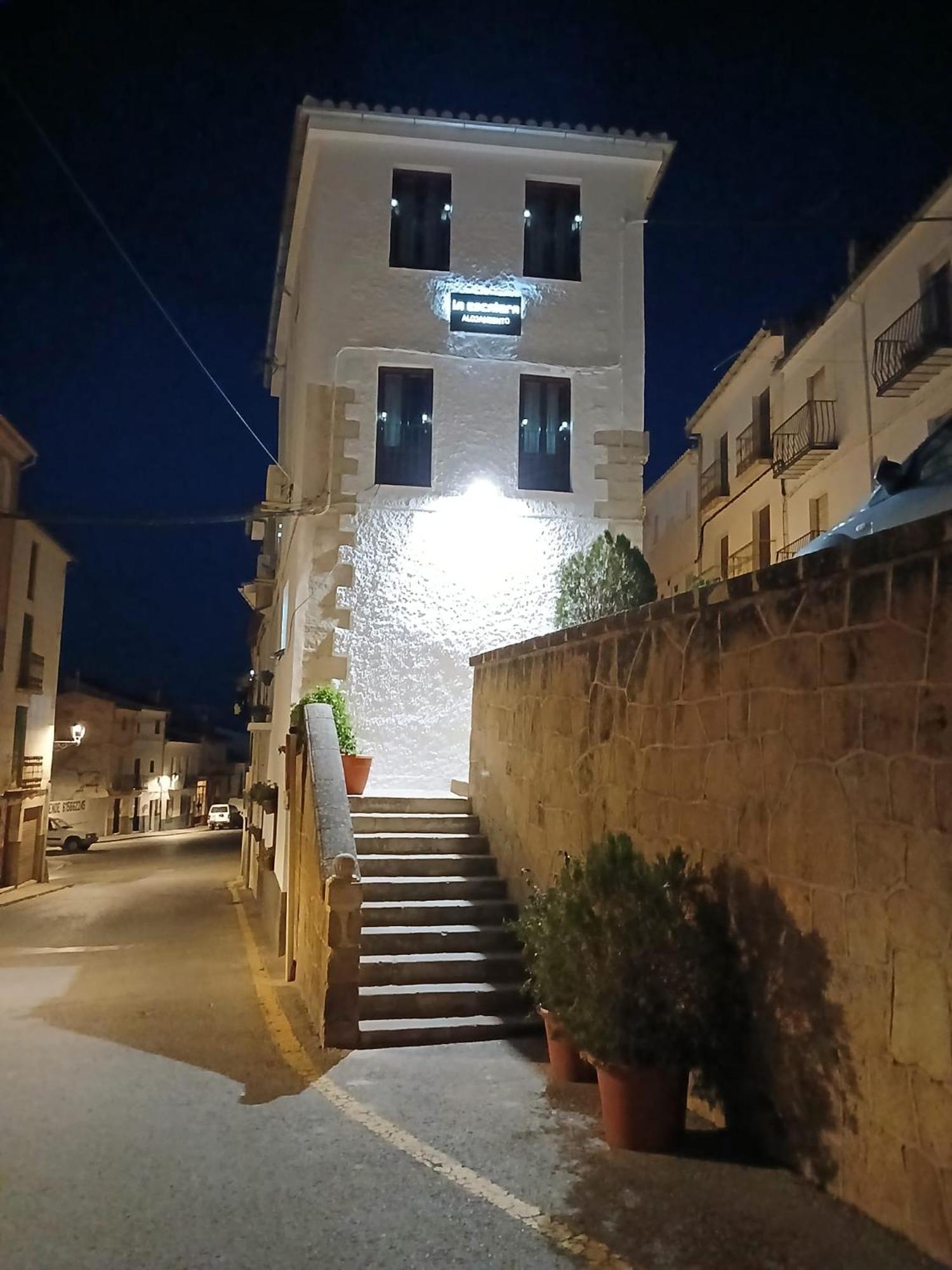 Alojamiento La Escalera 阿尔哈马德格兰娜达 外观 照片